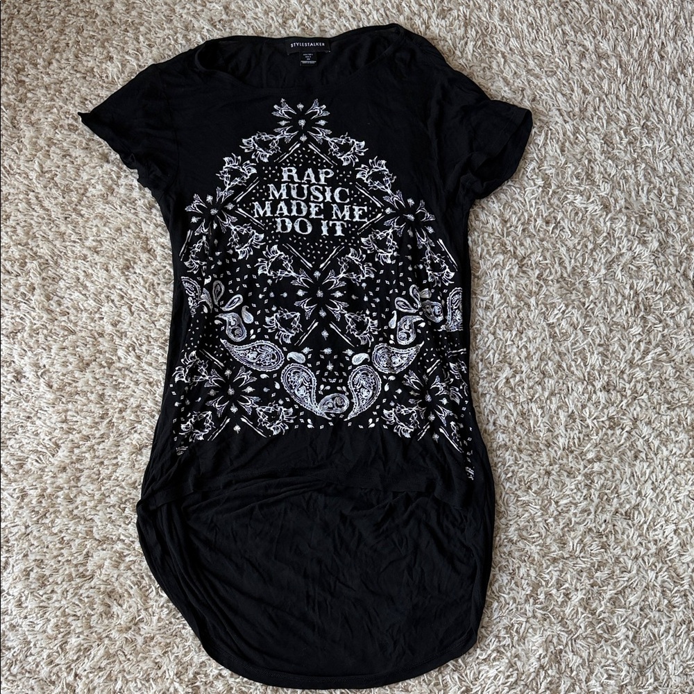 Stylestalker Black and White Graphic Tee